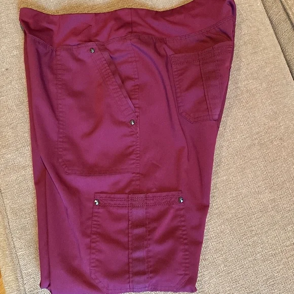 HH Purple Label wine colored scrub pants - Picture 5 of 6